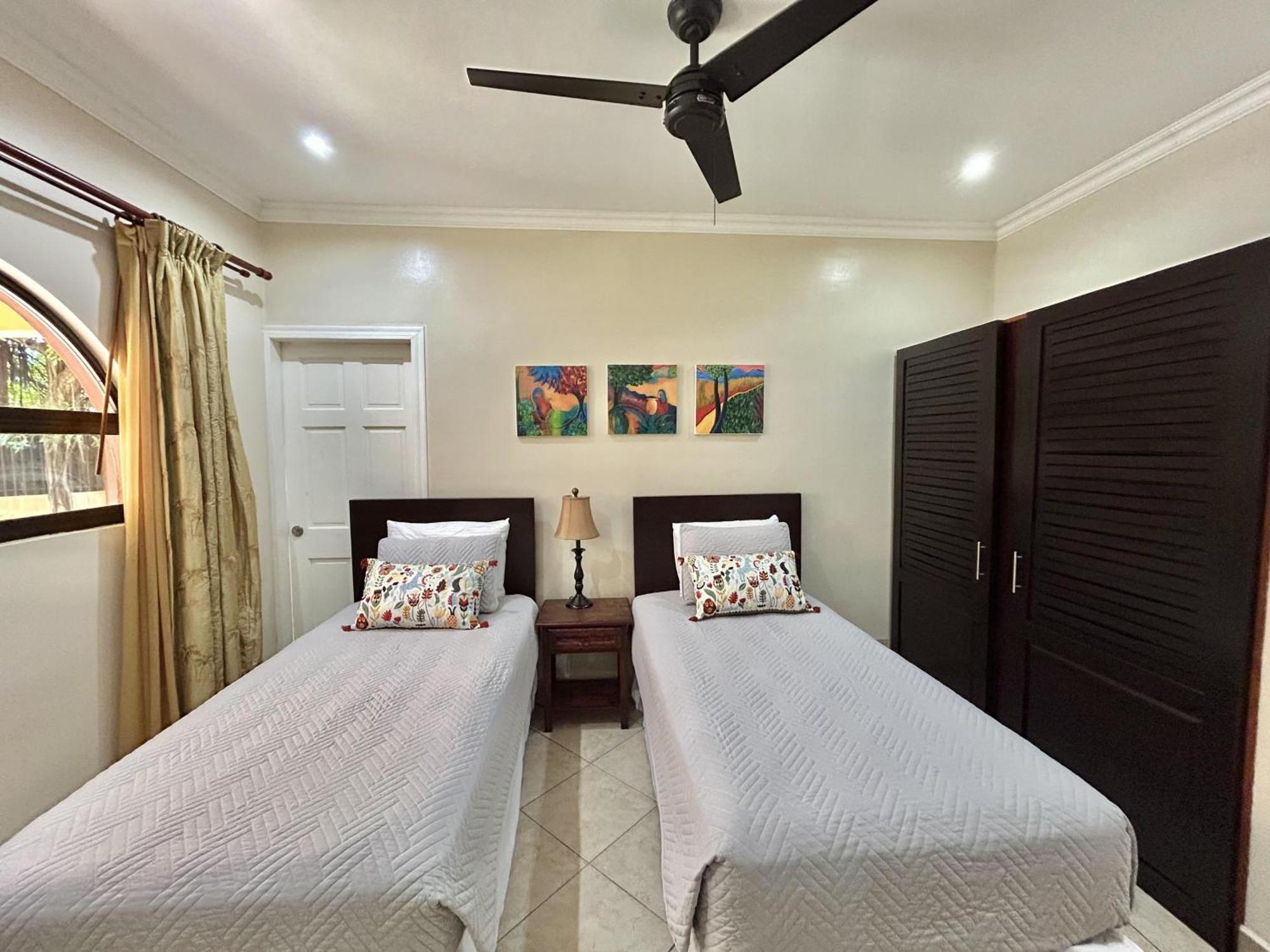 Sunrise 1- 3 Bedroom Poolside Condo Тамариндо Екстериор снимка