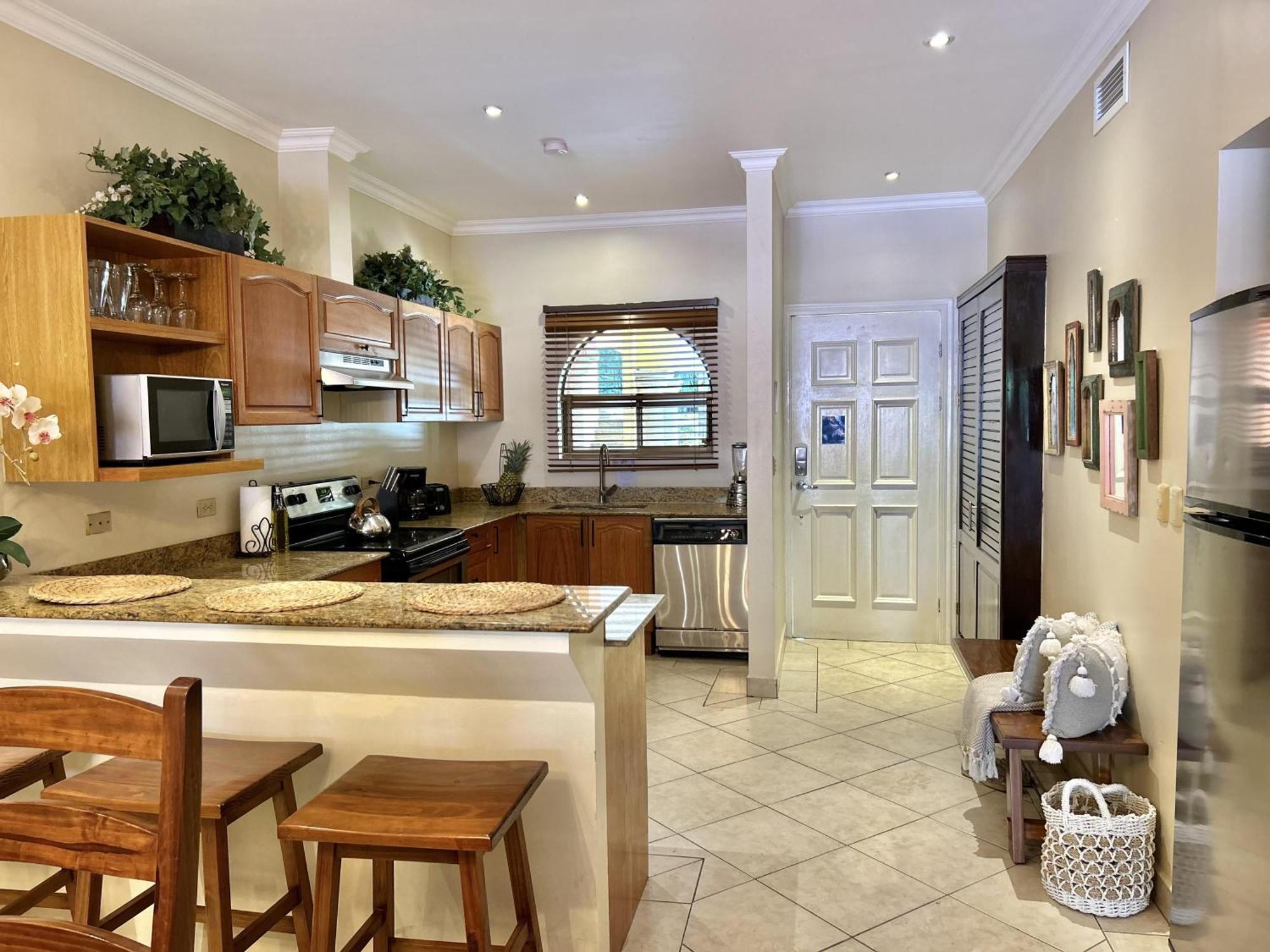 Sunrise 1- 3 Bedroom Poolside Condo Тамариндо Екстериор снимка